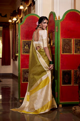 Green Color Weightless Jacquard Chex Saree