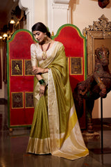 Green Color Weightless Jacquard Chex Saree