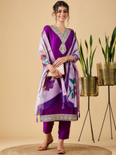 Women Embroidered Viscose Rayon Blend kurta set