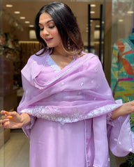 New Georgette Silk Kurtis Pant Whith Dupatta Set Collaction