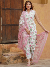 New Womens Regular Sleeve less Kurta With Trousers & Dupatta Sets for New Trend
