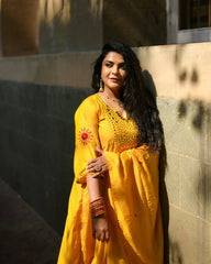 Golden Glow – Hand Embroidered Ethnic Ensemble