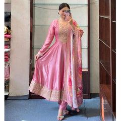Elegant Pink Anarkali Suit with Embroidered Detailing