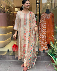 Elegant Floral Printed Ethnic Suit Set