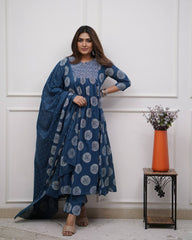 "Navy Blue Bandhani-Print Cotton Kurta Set – Effortless Elegance in Everyday Style"