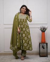 "Olive Green Bandhani-Print Cotton Kurta Set – Graceful Comfort for Everyday Wear"