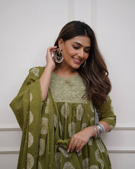 "Olive Green Bandhani-Print Cotton Kurta Set – Graceful Comfort for Everyday Wear"