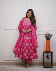 "Hot Pink Bandhani-Print Cotton Kurta Set – Everyday Elegance with Comfort"
