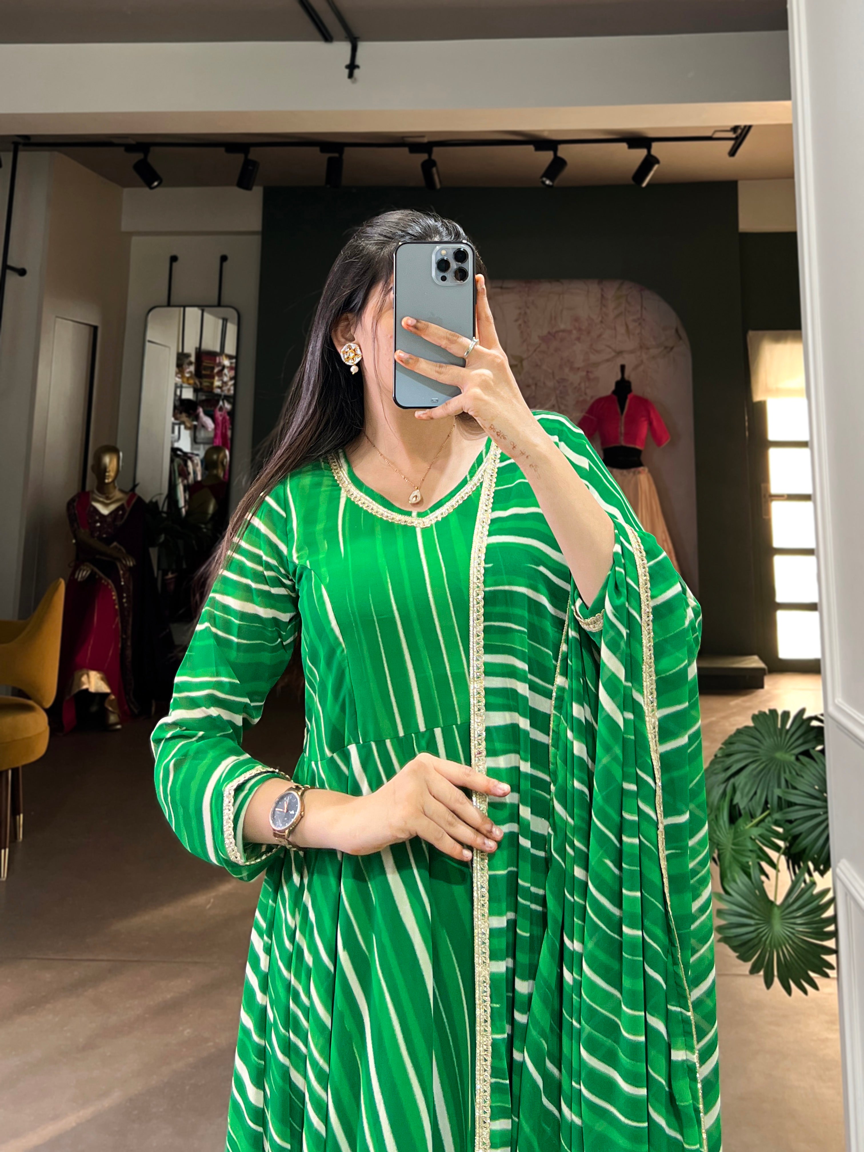 Women's Georgette With Leheriya Printed Gown