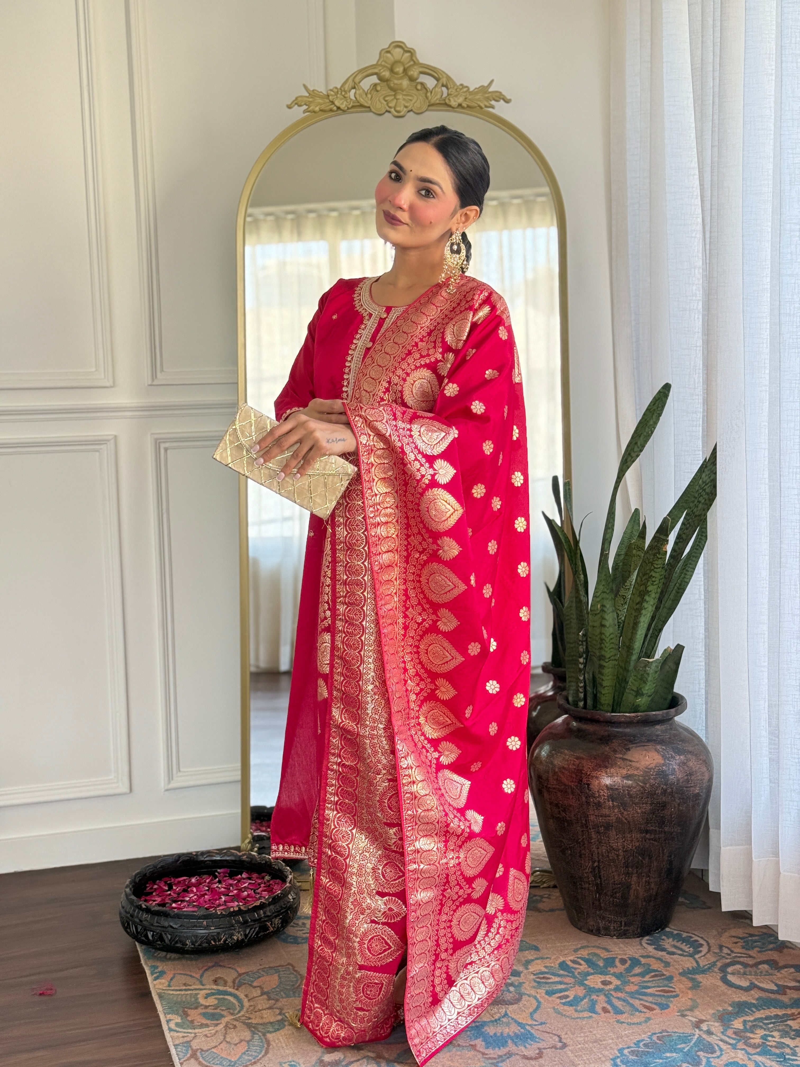 New Exclusive Check this our beautiful dresses collection