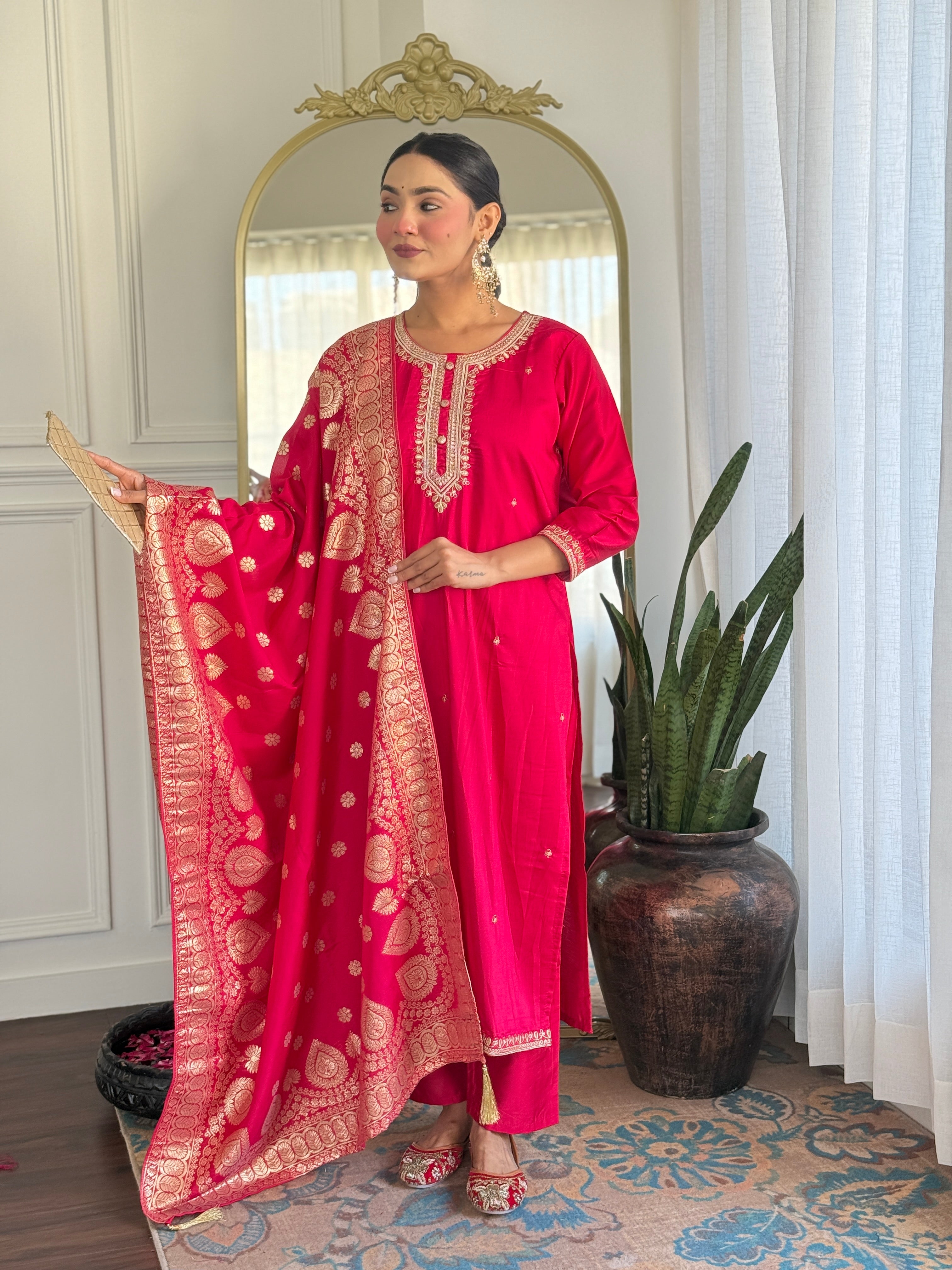 New Exclusive Check this our beautiful dresses collection