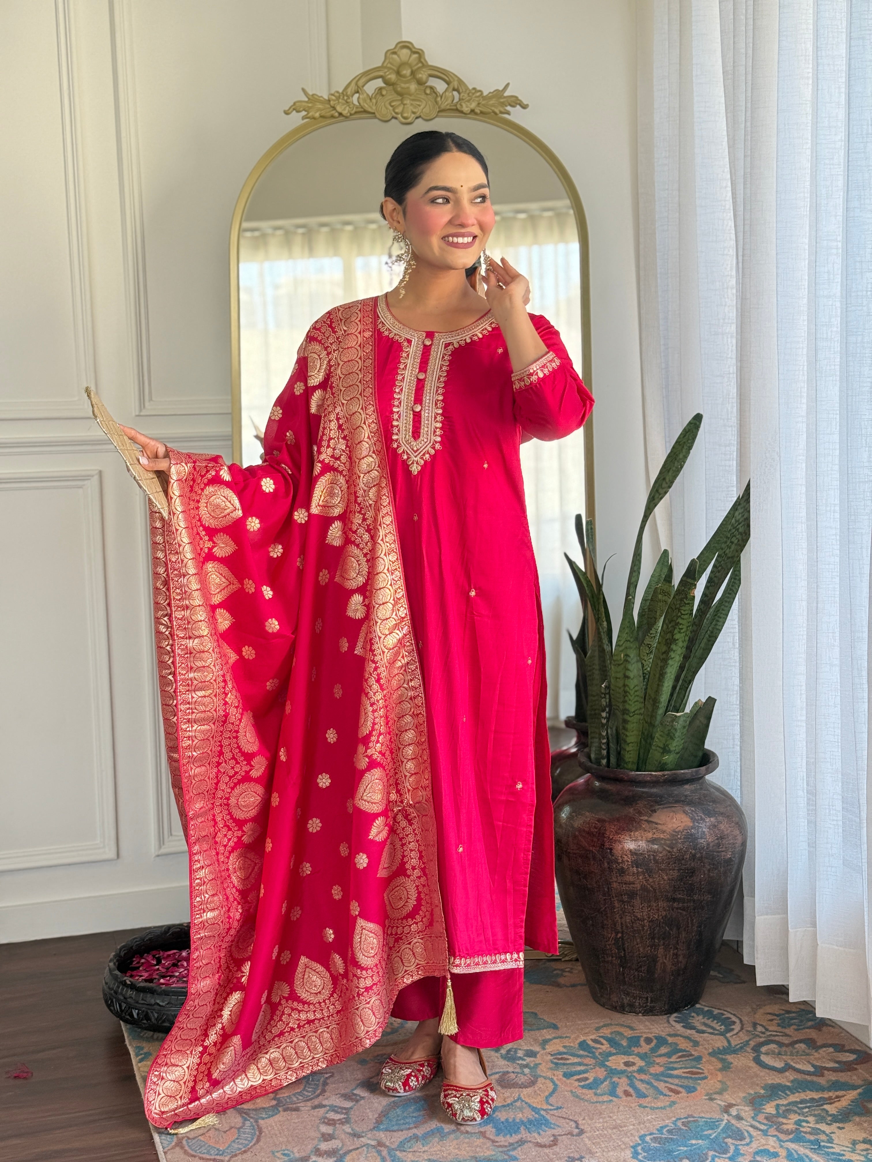 New Exclusive Check this our beautiful dresses collection