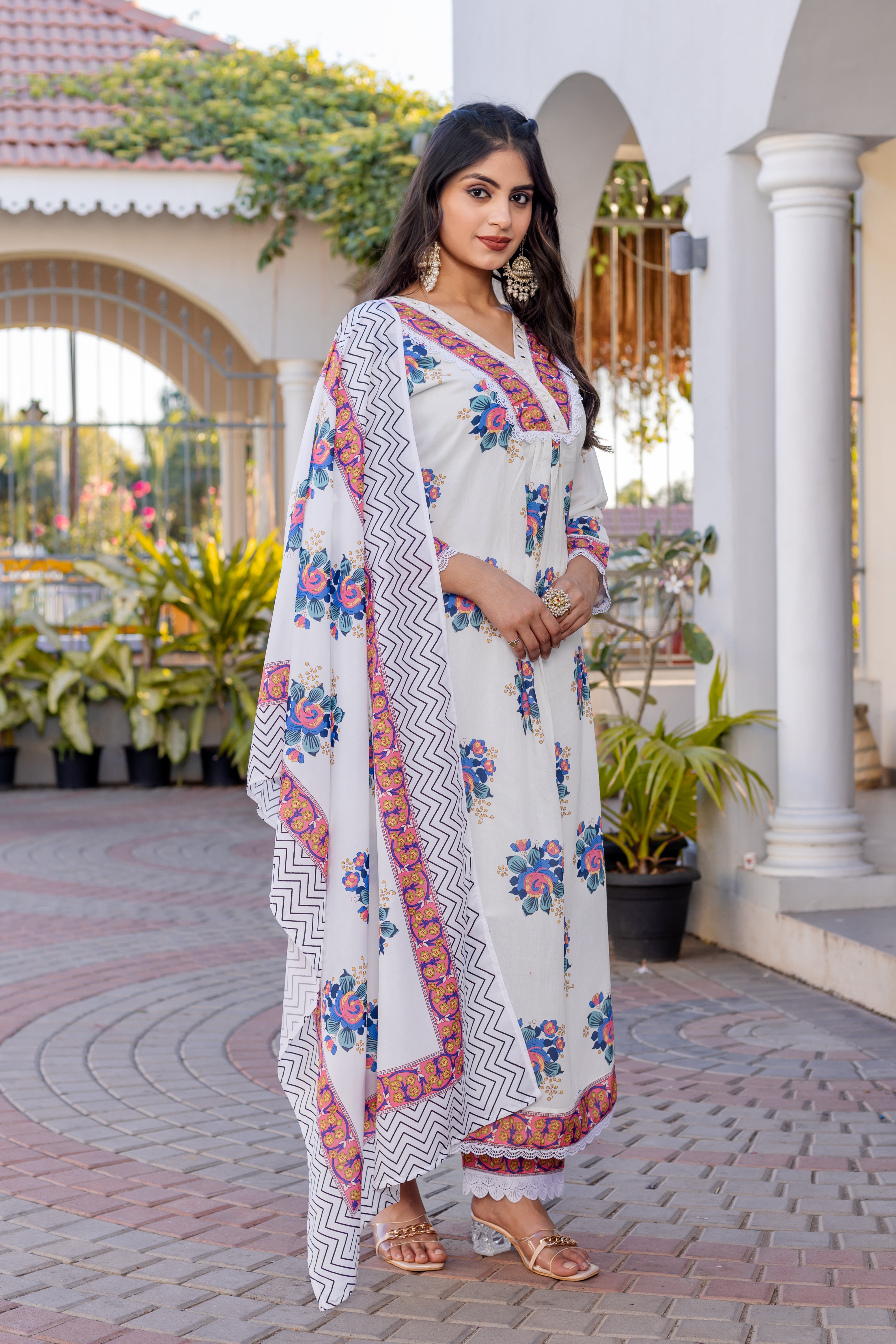 Women's Traditional White Floral Embroidered Suit