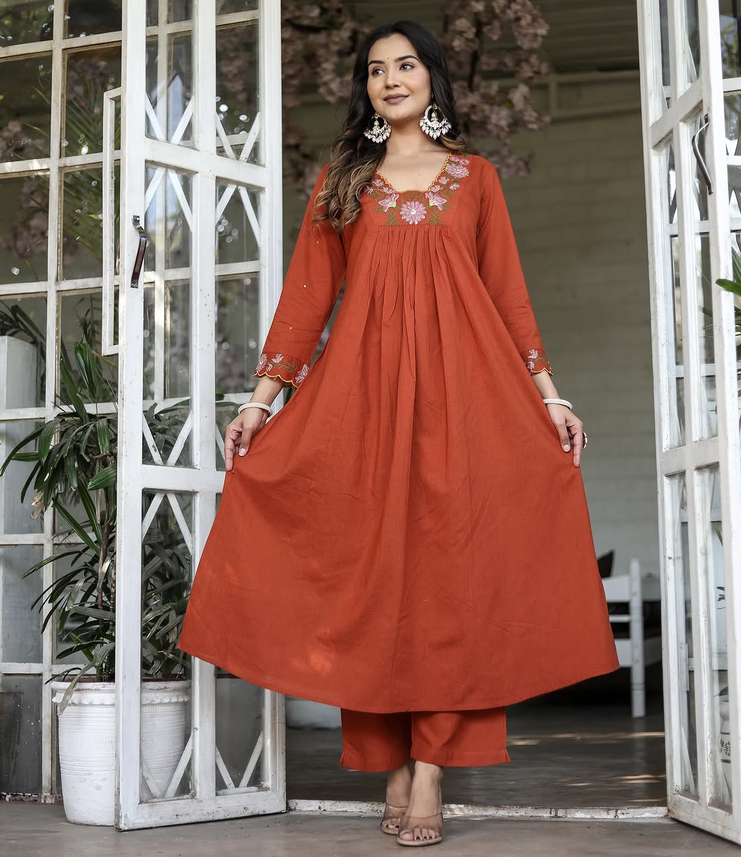 Trendy Kurta Pant Dupatta Set With Embrodary For Women