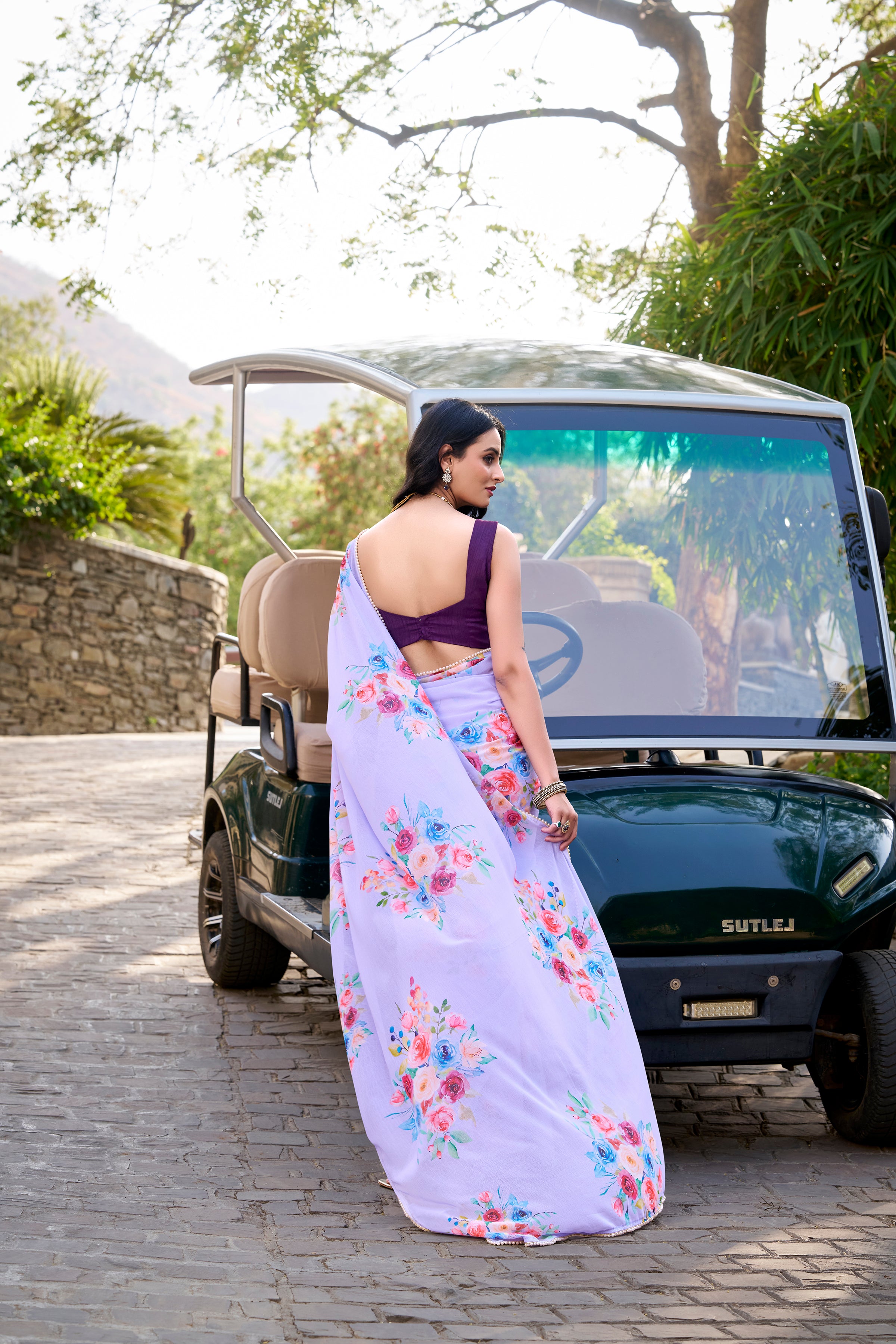 Float in Elegance Weightless Pink Marble Saree with Delicate Pearl Detailing