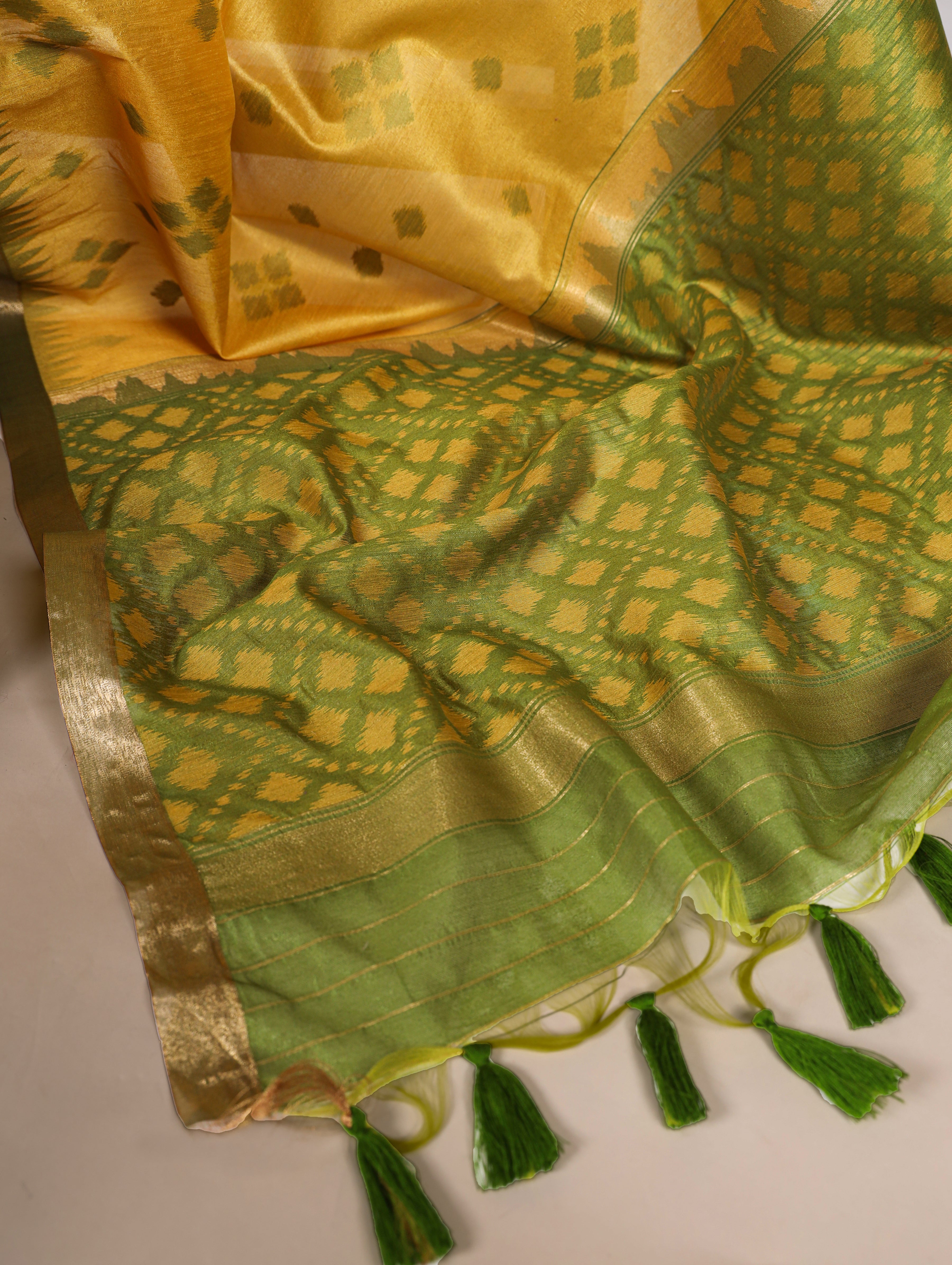 Yellow Pure Jacquard Silk Patola Print With Zari Weaving Work Saree