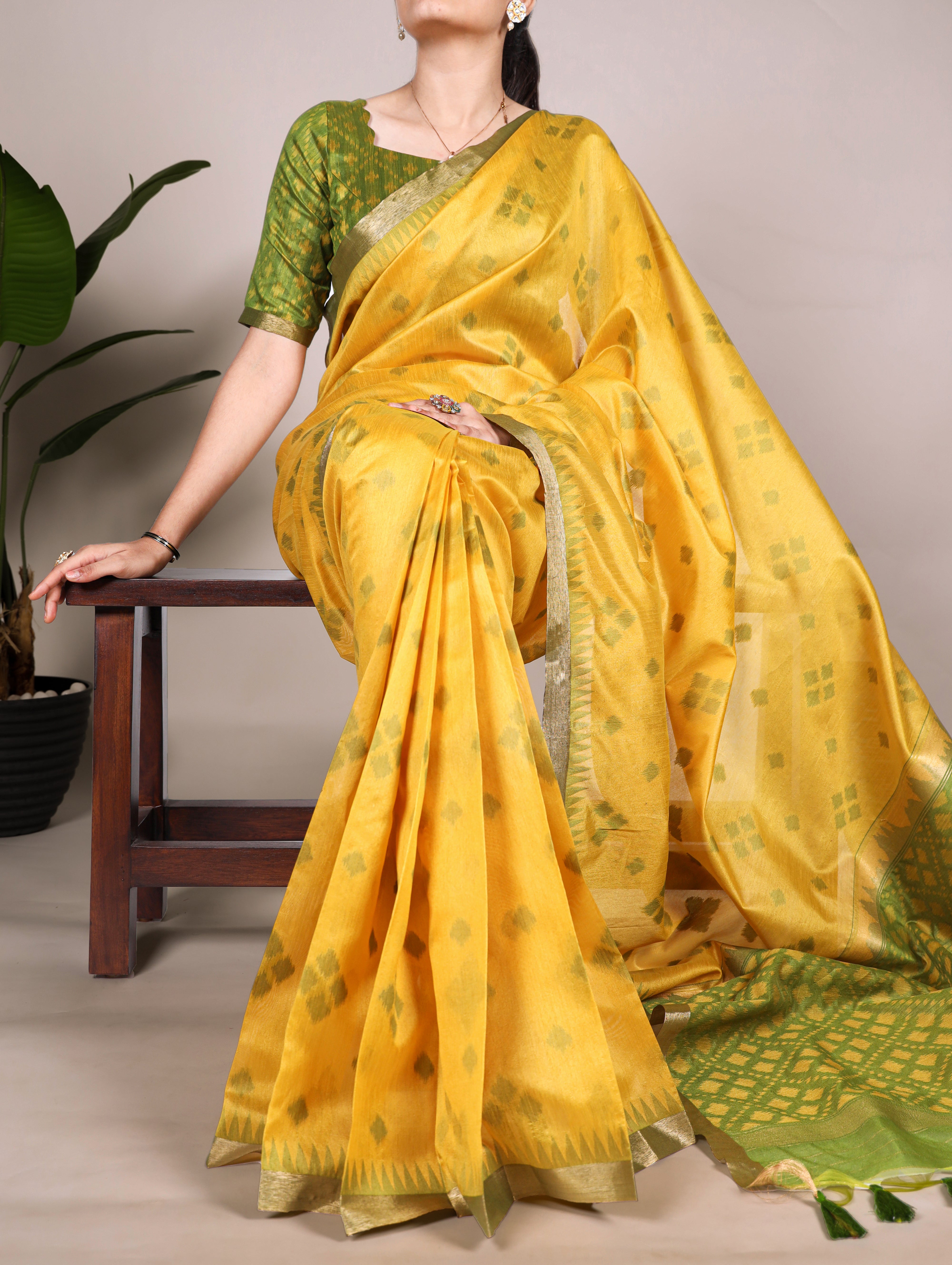 Yellow Pure Jacquard Silk Patola Print With Zari Weaving Work Saree