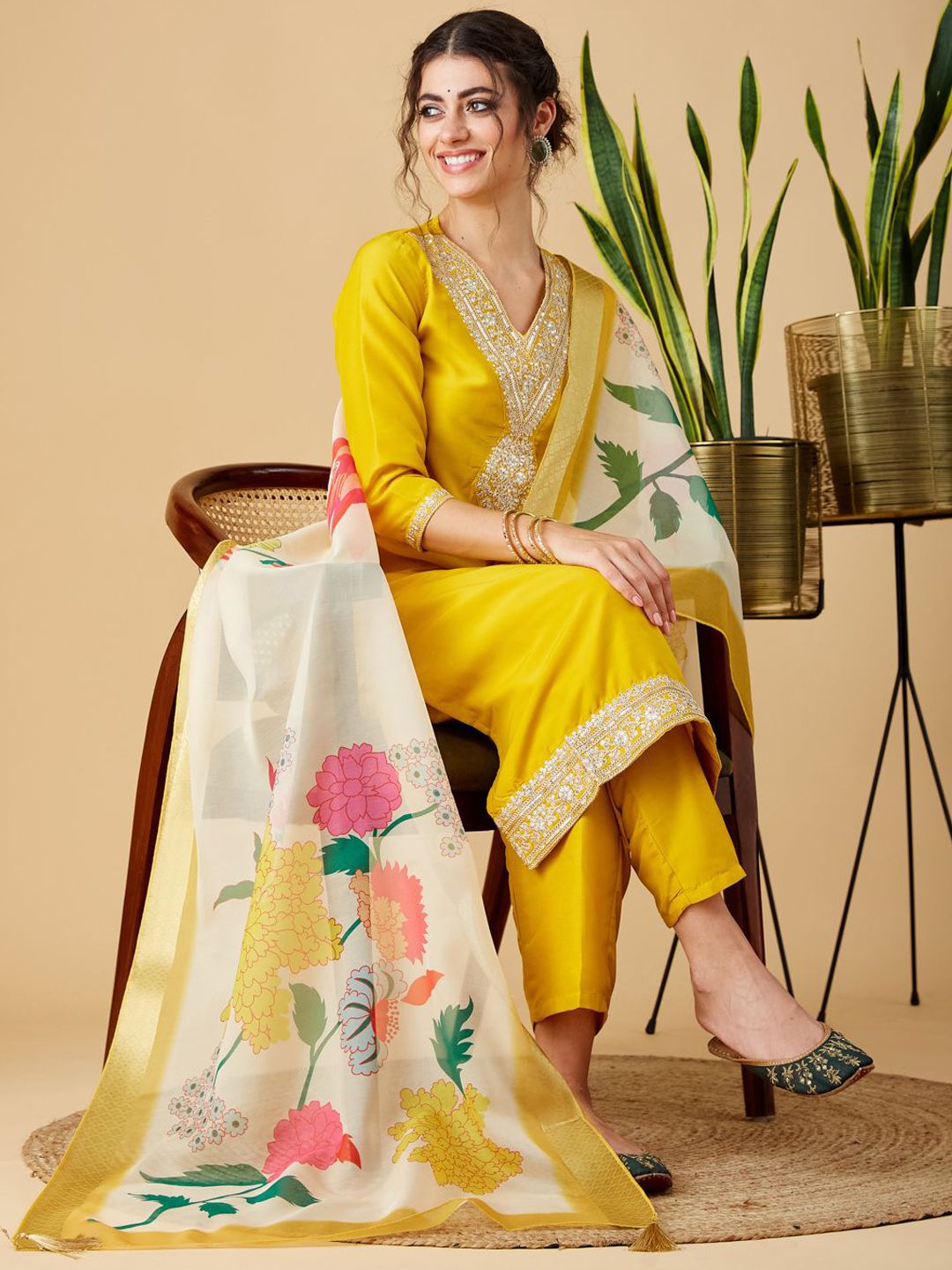 Women Embroidered Straight Kurta & Pants with Dupatta