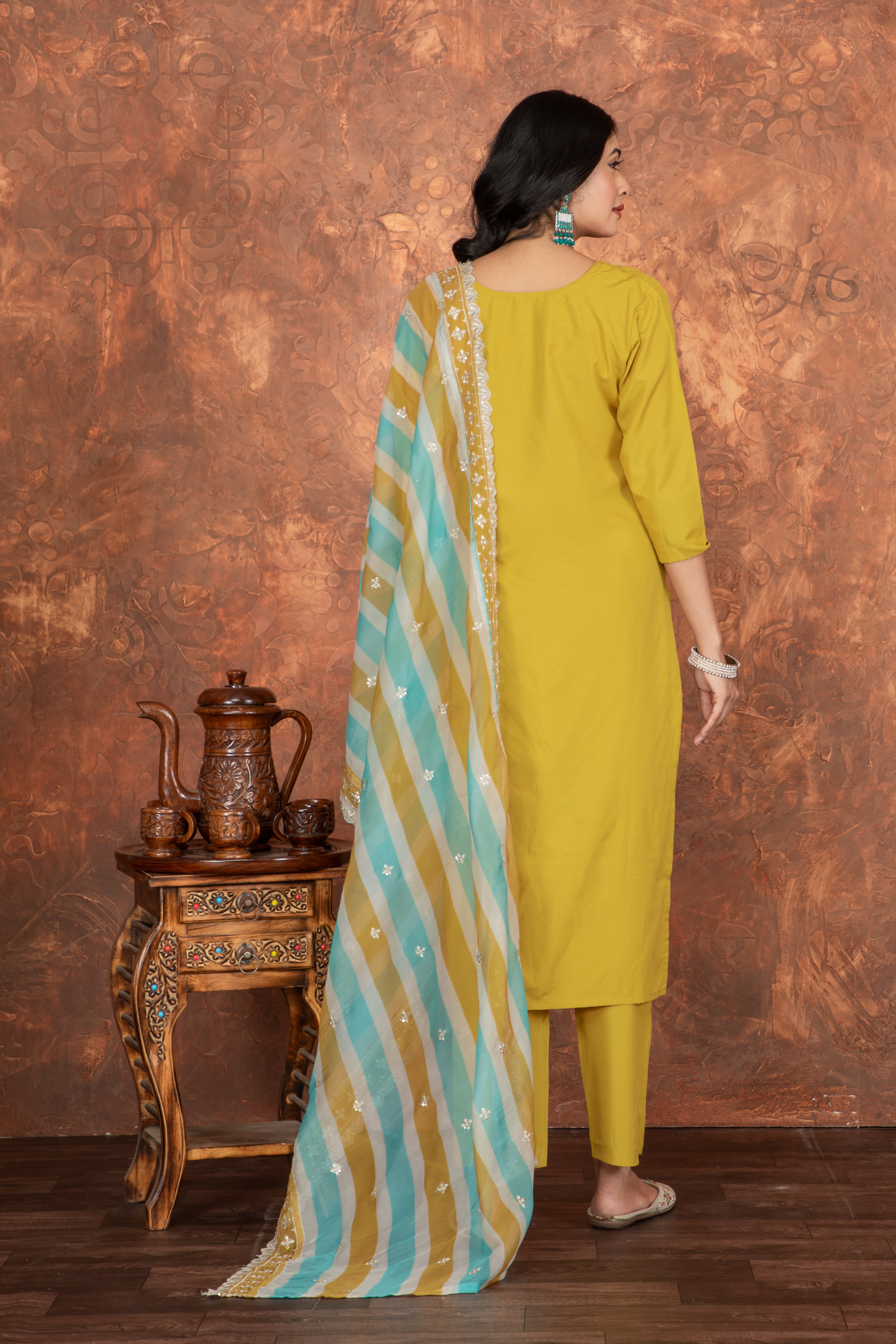 Trendy ROMAN SILK Kurta Pant Dupatta Set With Printed For Women
