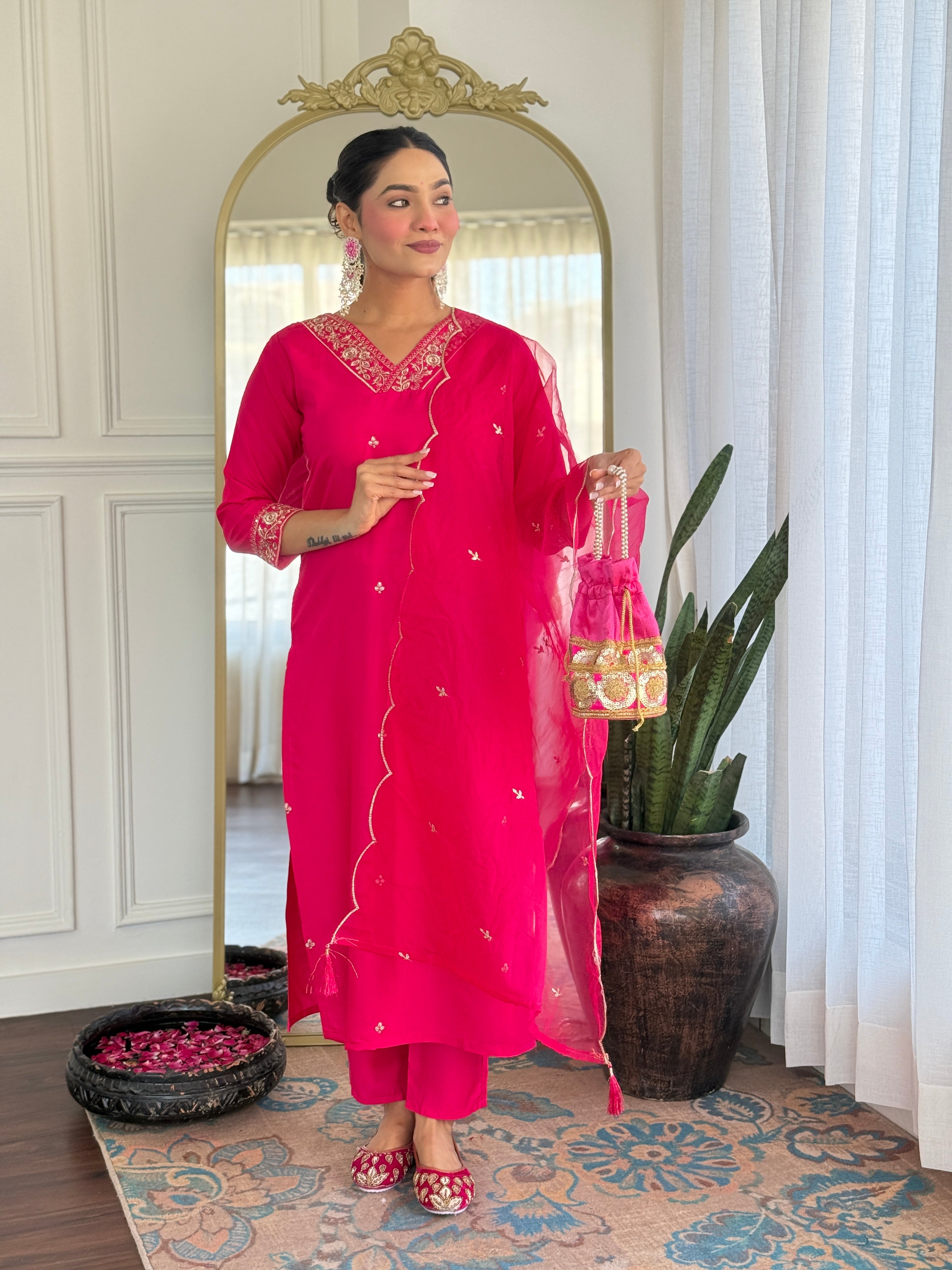 New Exclusive Check this our beautiful dresses collection