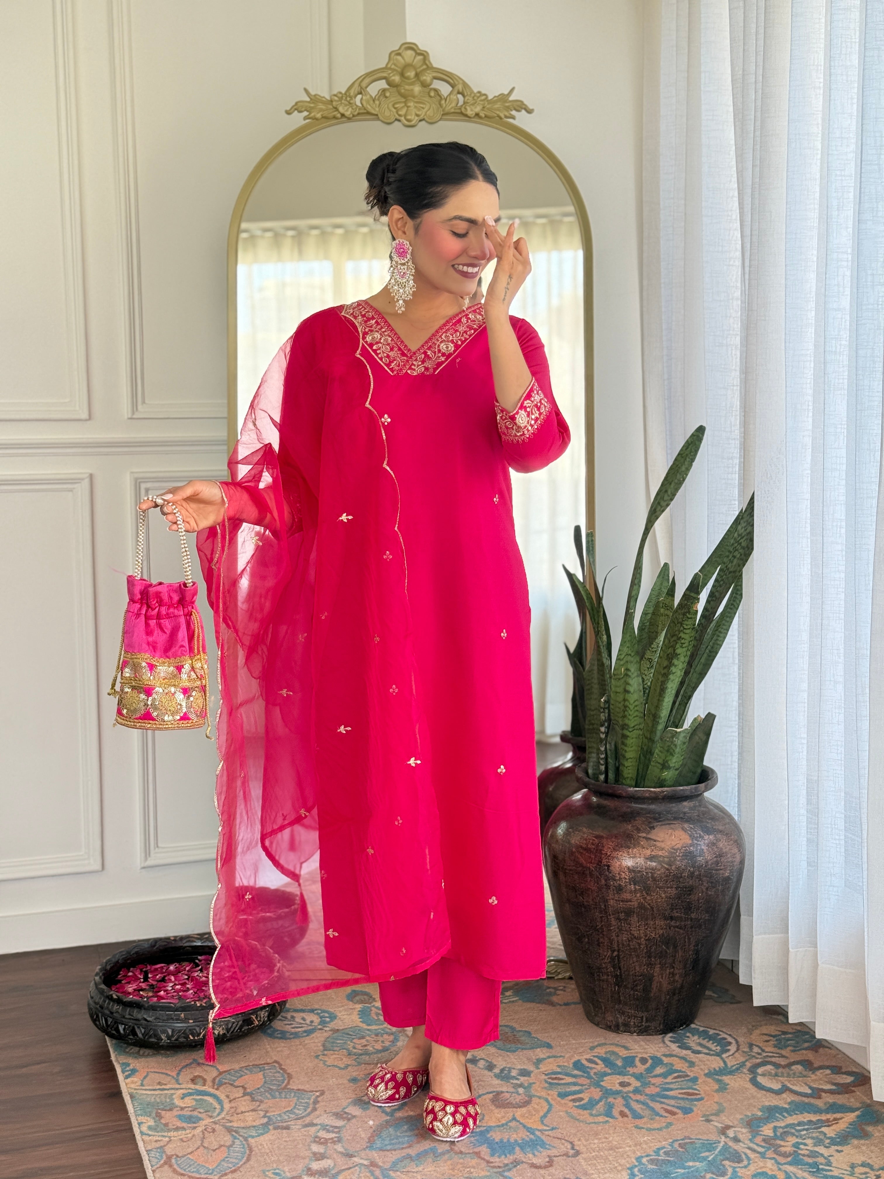 New Exclusive Check this our beautiful dresses collection
