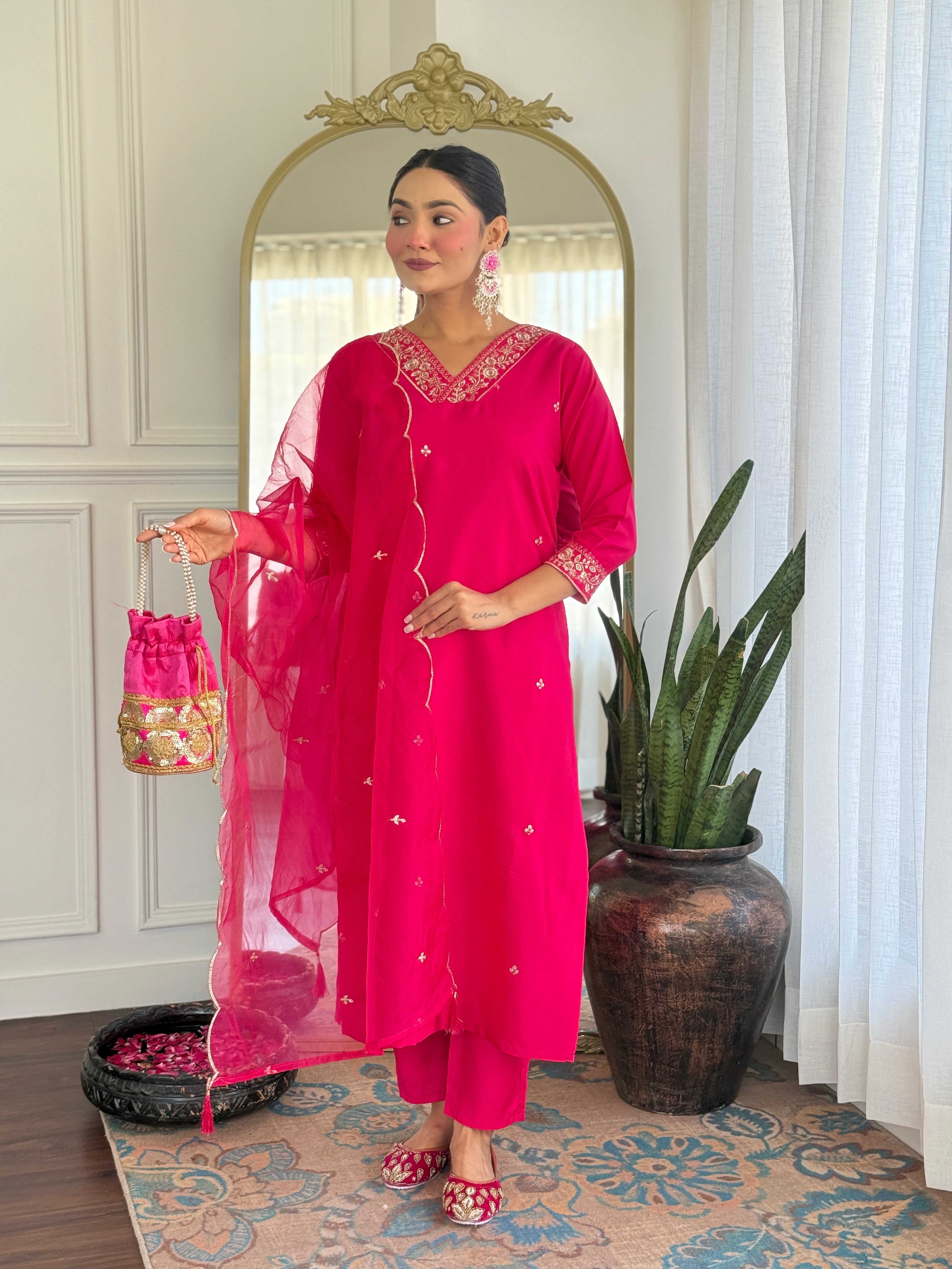 New Exclusive Check this our beautiful dresses collection