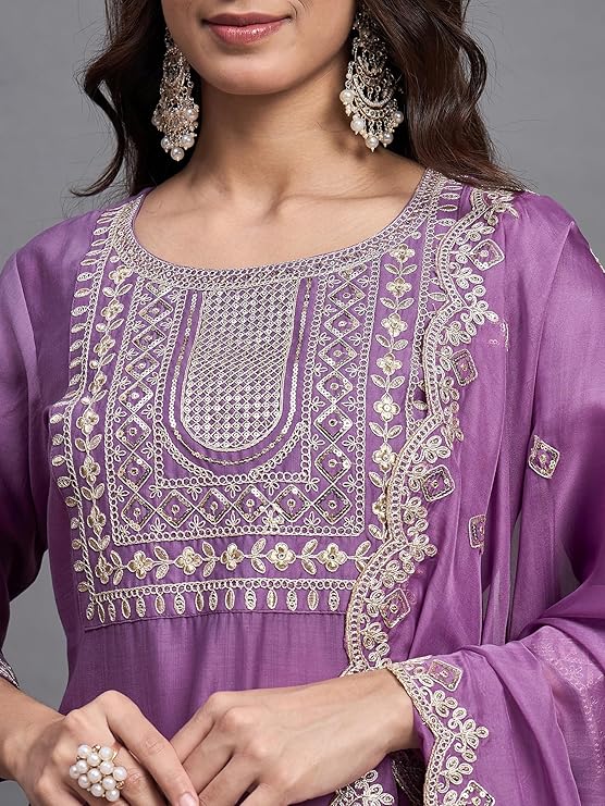 Women Embroidered Straight Kurta Set