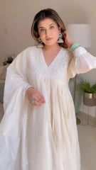 Graceful White Floral Embroidered Ethnic Gown