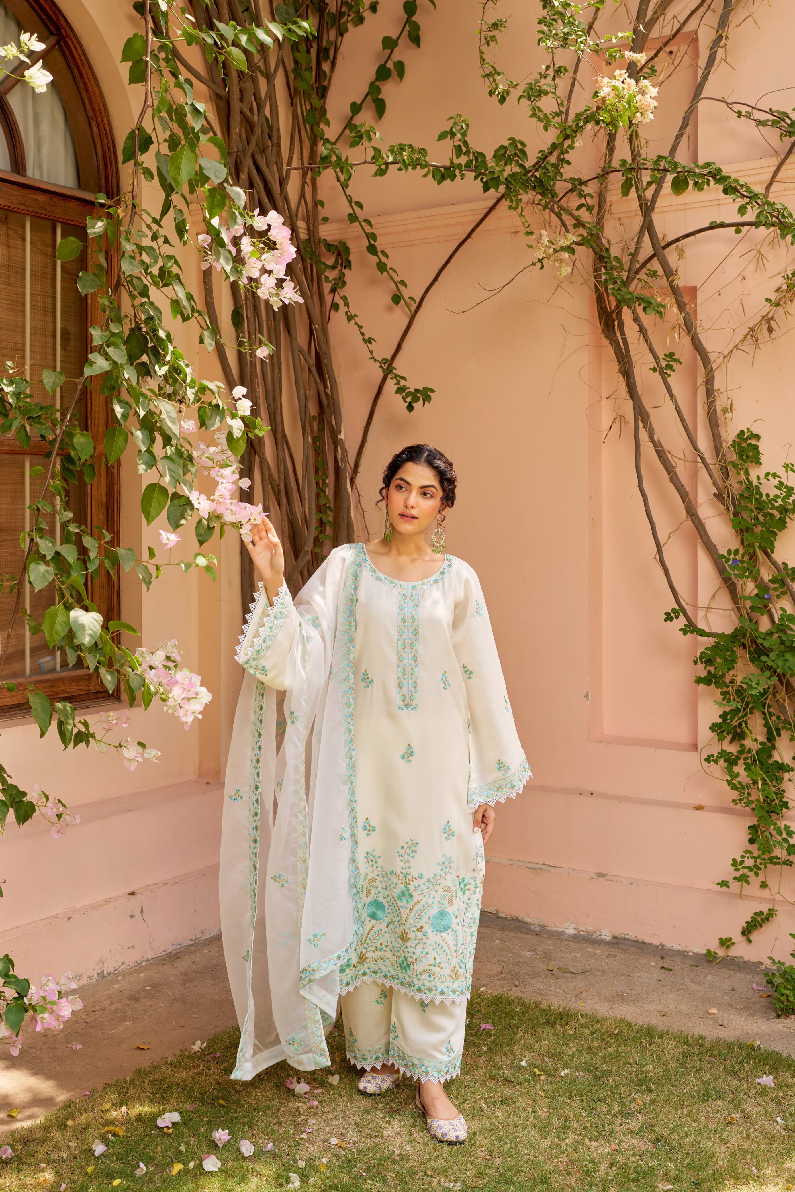 Ivory Garden – Embroidered Pastel Kurta Set