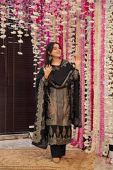 "Elegant Black Embroidered Lawn Suit – Festive Collection"