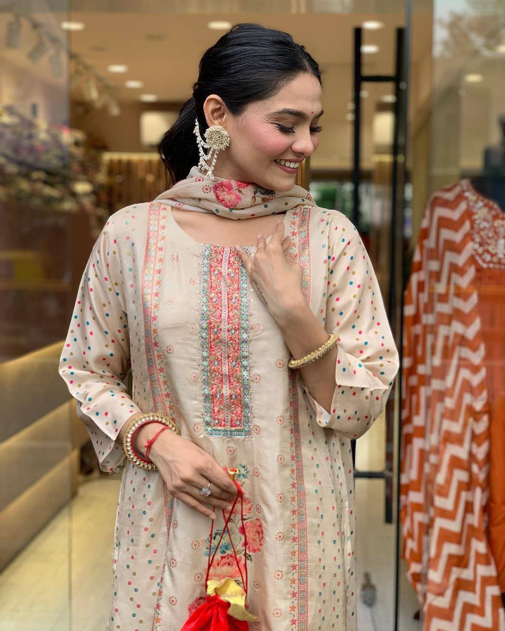 Elegant Floral Printed Ethnic Suit Set