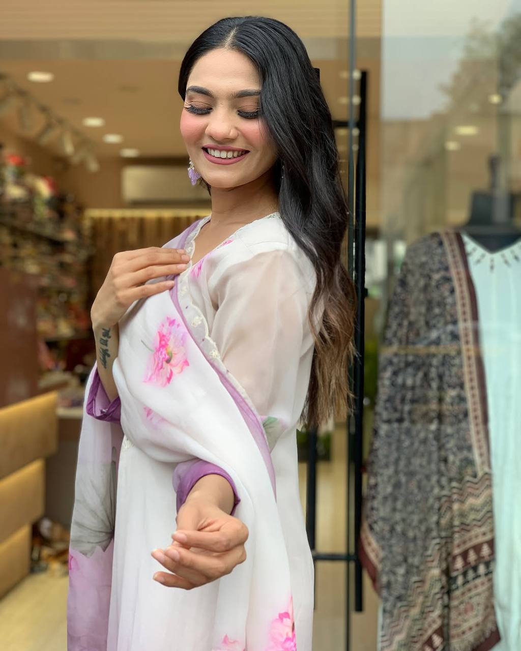 Elegant Ombre Floral Embroidered Kurta with Dupatta