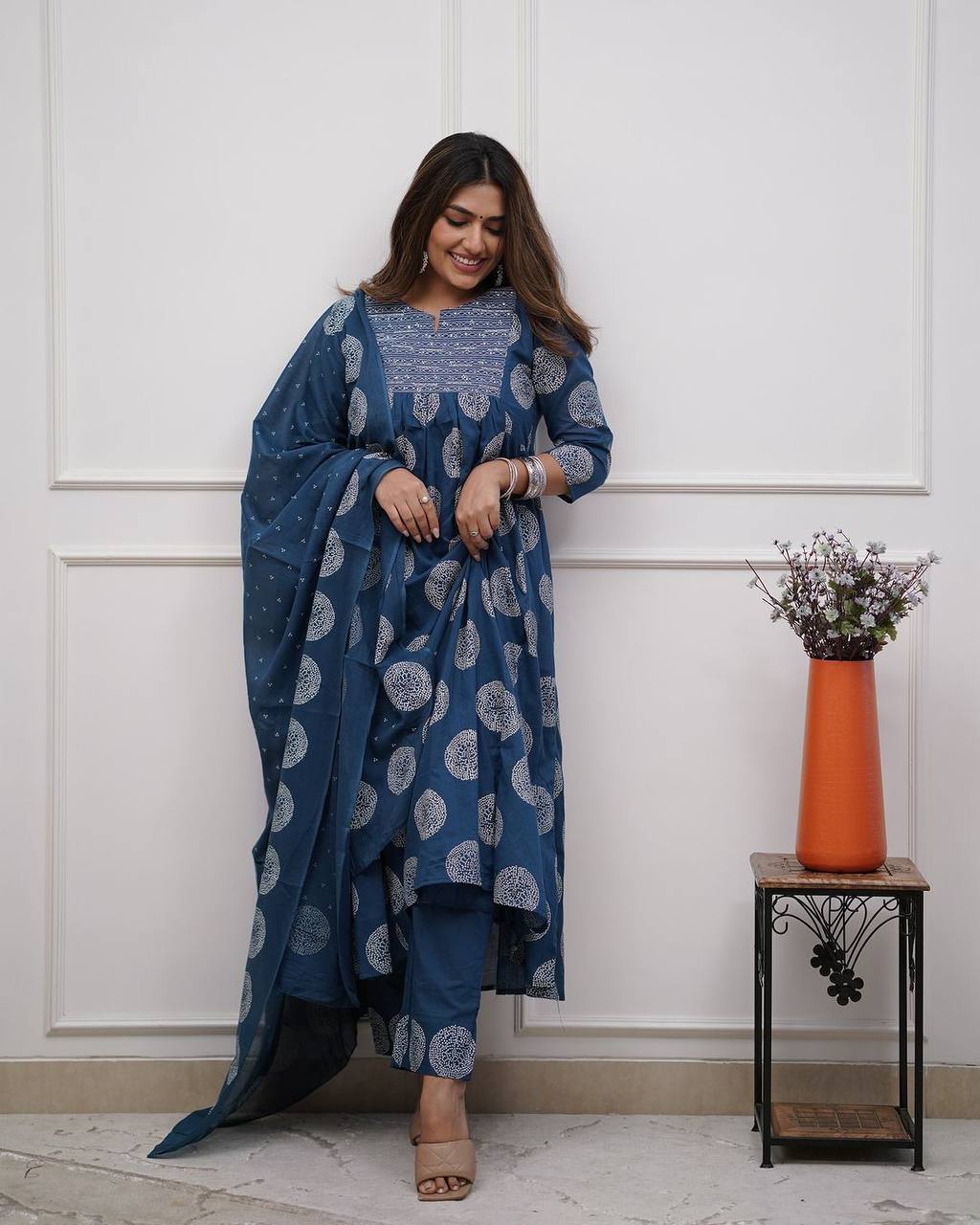 "Navy Blue Bandhani-Print Cotton Kurta Set – Effortless Elegance in Everyday Style"