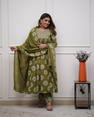 "Olive Green Bandhani-Print Cotton Kurta Set – Graceful Comfort for Everyday Wear"